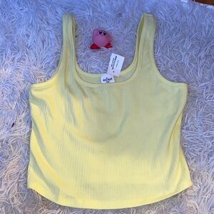 Yellow tank top!